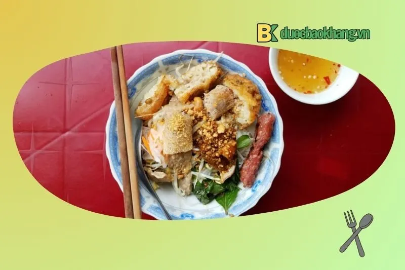 Quán bún thịt xào Cô Ba